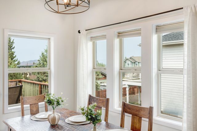 3773 SW Timber Avenue, Redmond, OR 97756