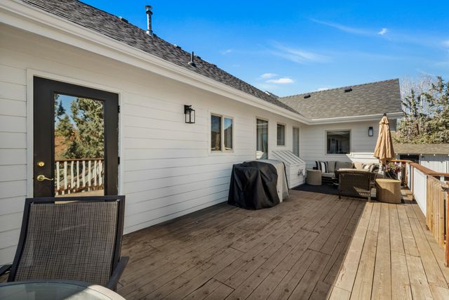 3773 SW Timber Avenue, Redmond, OR 97756