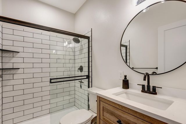 3773 SW Timber Avenue, Redmond, OR 97756