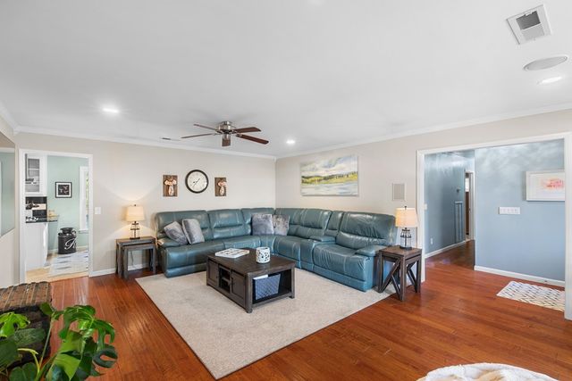 912 Eldorado Drive, Dothan, AL 36303