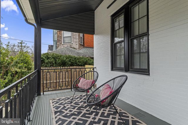 404 W SCHOOL HOUSE LN, Philadelphia, PA 19144