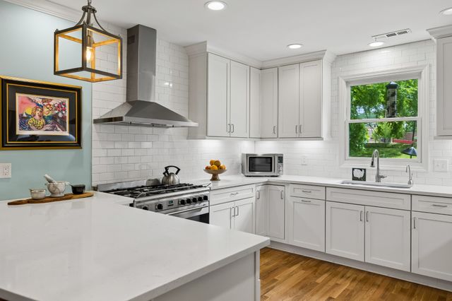 235 Boxwood Dr, Franklin, TN 37069