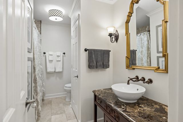 235 Boxwood Dr, Franklin, TN 37069