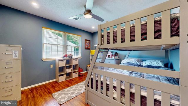 210 LEXINGTON DR, Tuckerton, NJ 08087
