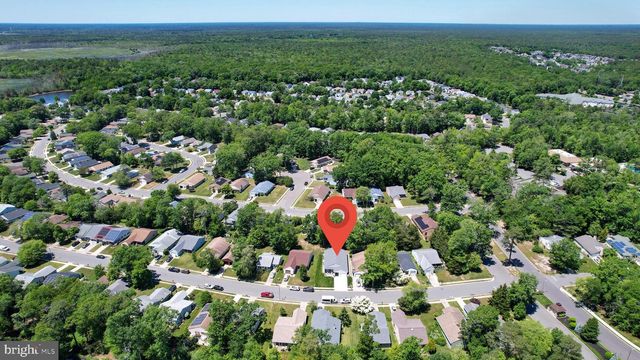210 LEXINGTON DR, Tuckerton, NJ 08087