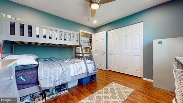 210 LEXINGTON DR, Tuckerton, NJ 08087