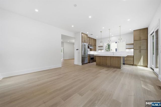 224 Riveredge Road, Tenafly, NJ 07670