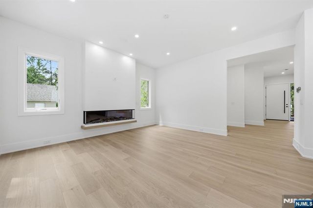 224 Riveredge Road, Tenafly, NJ 07670