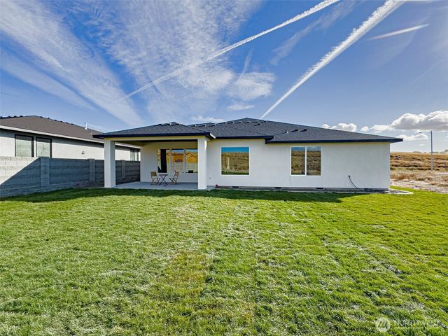 2839 Savanna Avenue, Richland, WA 99352