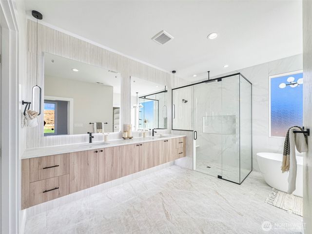 2839 Savanna Avenue, Richland, WA 99352