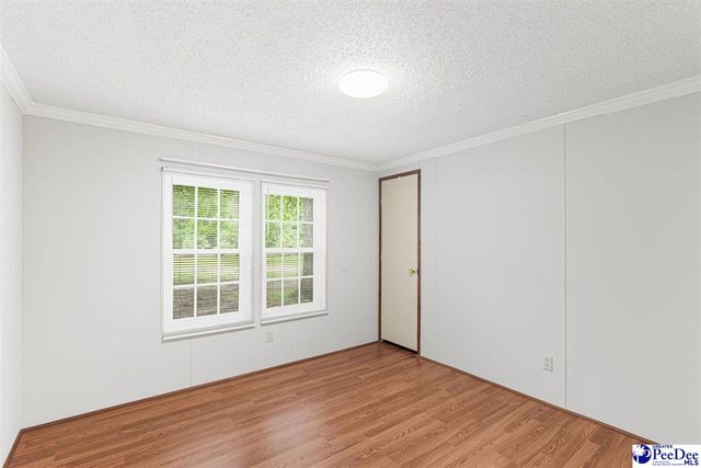2357 Turkey Run Dr., Darlington, SC 29540
