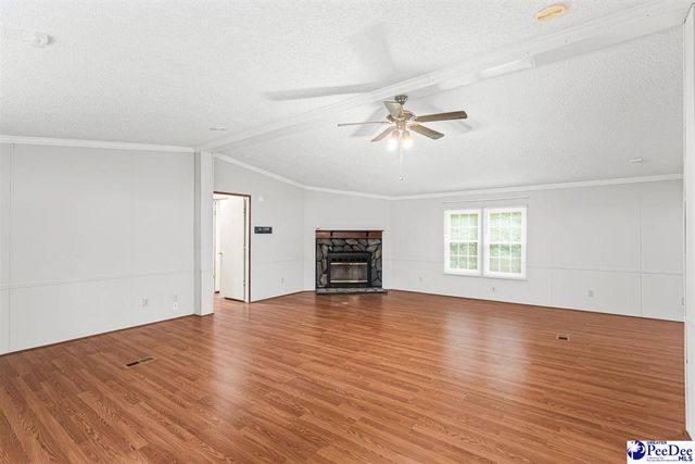 2357 Turkey Run Dr., Darlington, SC 29540