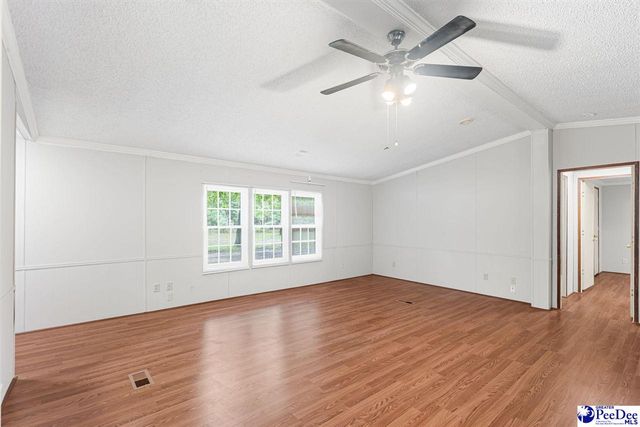 2357 Turkey Run Dr., Darlington, SC 29540