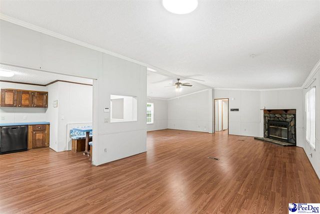 2357 Turkey Run Dr., Darlington, SC 29540