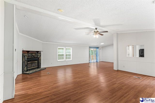 2357 Turkey Run Dr., Darlington, SC 29540