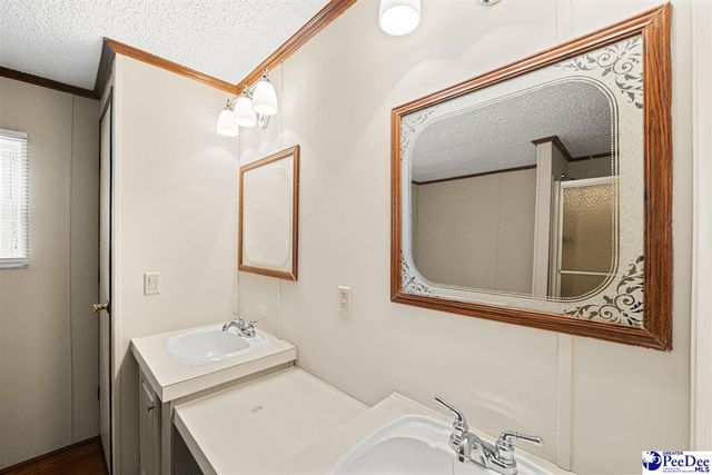 2357 Turkey Run Dr., Darlington, SC 29540