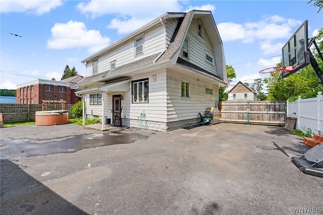 19 Vermont Street, Holland, NY 14080
