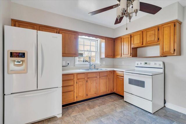 7241 Estes ST, Roanoke, VA 24019