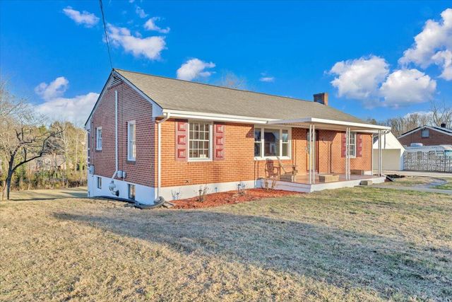 7241 Estes ST, Roanoke, VA 24019