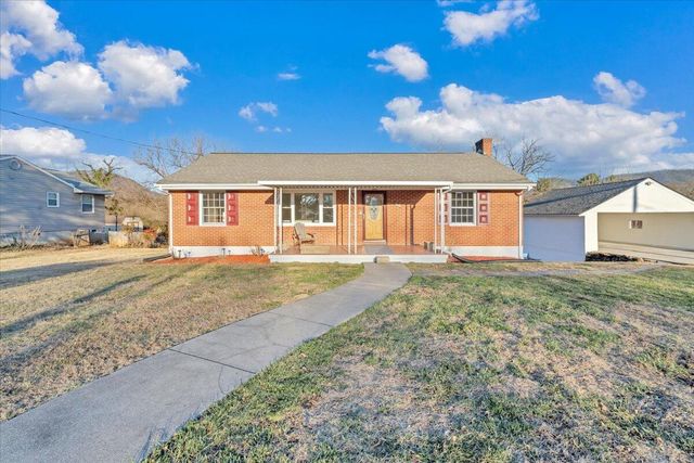 7241 Estes ST, Roanoke, VA 24019
