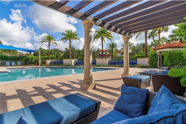11303 SW 15th Street, Pembroke Pines, FL 33025