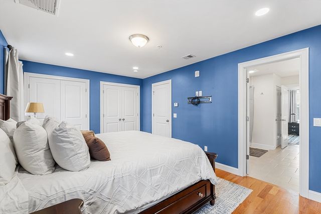 176 Main St 3, Medway, MA 02053