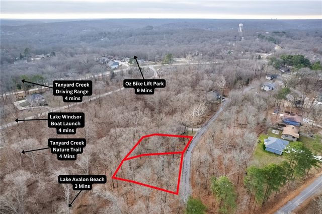 Thaxted Drive, Bella Vista, AR 72715