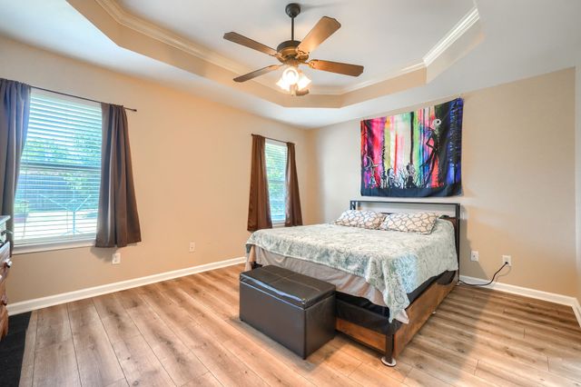 221 Quail Run, Aubrey, TX 76227