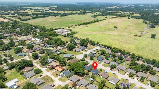 221 Quail Run, Aubrey, TX 76227