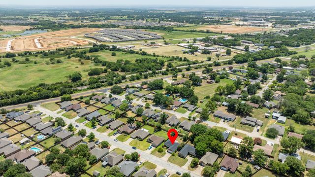 221 Quail Run, Aubrey, TX 76227