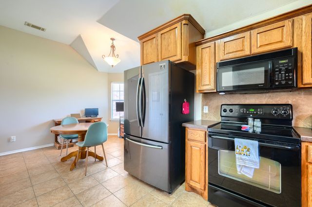 221 Quail Run, Aubrey, TX 76227