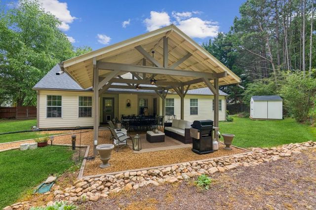 2277 Lazy Days Road, Dacula, GA 30019
