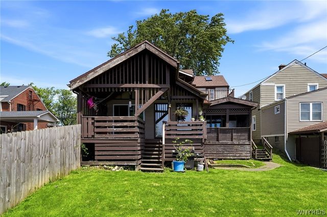 1087 Ridge Road, Lackawanna, NY 14218