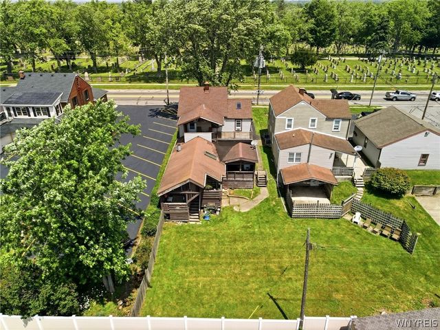 1087 Ridge Road, Lackawanna, NY 14218