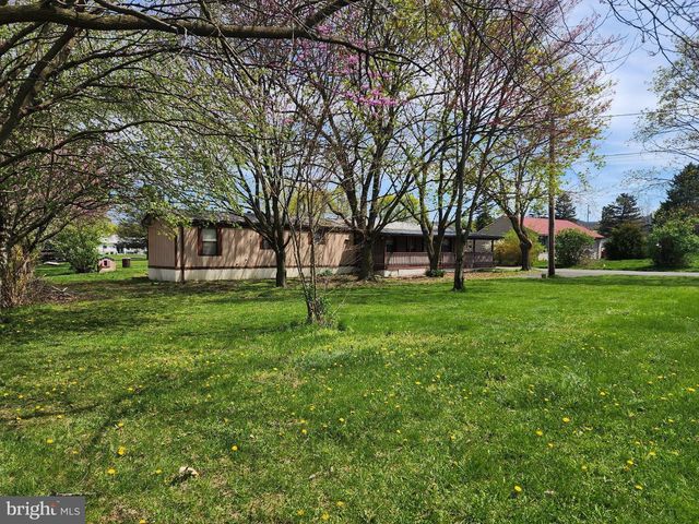 109 NEIL ROAD, Shippensburg, PA 17257