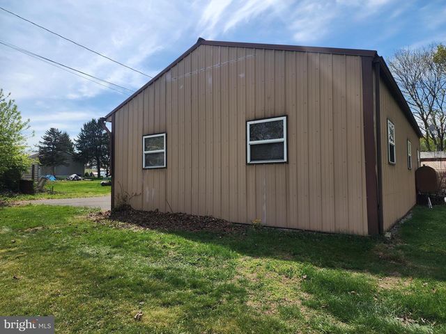 109 NEIL ROAD, Shippensburg, PA 17257