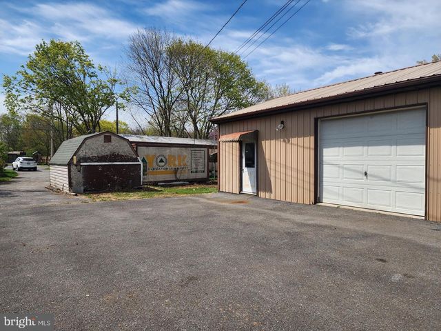 109 NEIL ROAD, Shippensburg, PA 17257