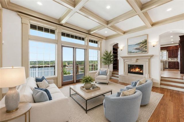 2742 High Vista Point, Gainesville, GA 30501