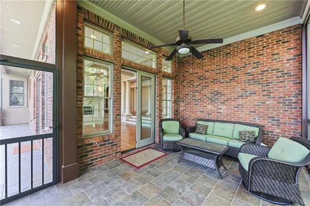 2742 High Vista Point, Gainesville, GA 30501