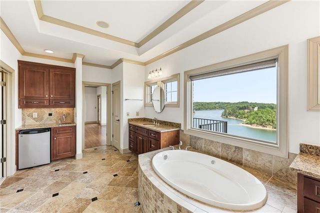 2742 High Vista Point, Gainesville, GA 30501