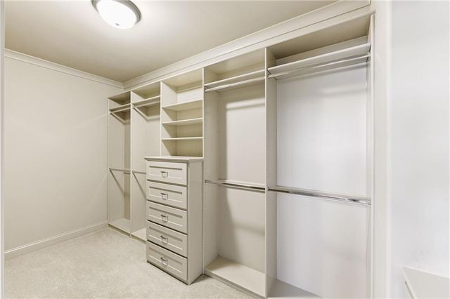 2742 High Vista Point, Gainesville, GA 30501