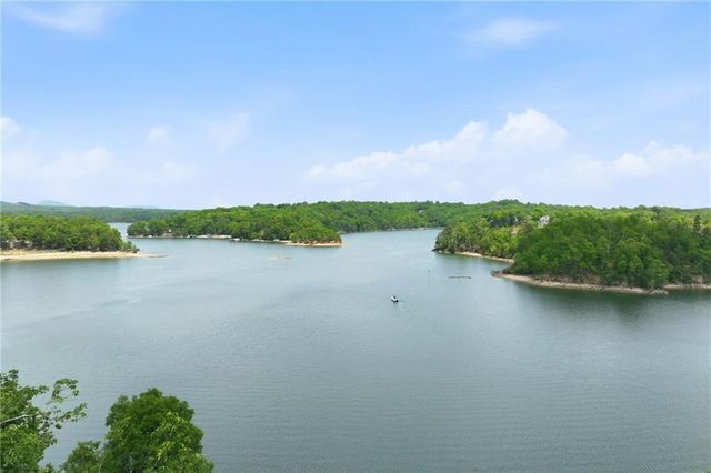 2742 High Vista Point, Gainesville, GA 30501