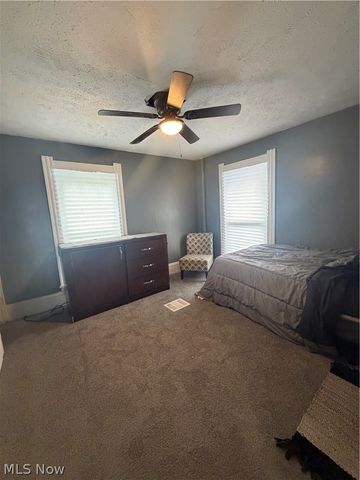 2201 E 86th Street, Cleveland, OH 44106