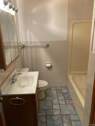 305 N Lincoln Avenue, Fowler, IN 47944