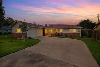 2213 Monte Vista Ave, Modesto, CA 95350