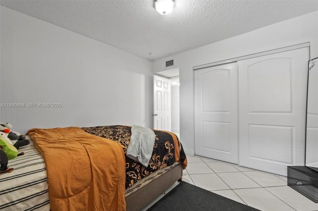 1800 W 54th Street 109, Hialeah, FL 33012