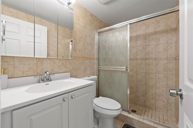 1800 W 54th Street 109, Hialeah, FL 33012