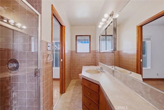 5102 Obispo Avenue, Lakewood, CA 90712