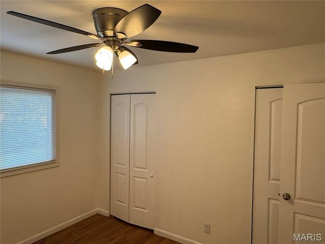 777 Lamplight Lane, Hazelwood, MO 63042