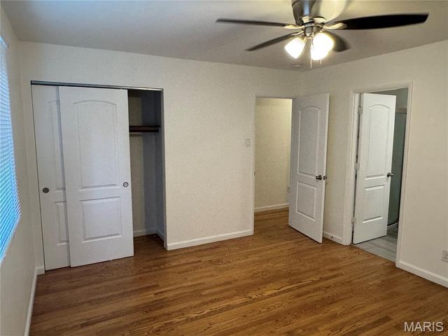 777 Lamplight Lane, Hazelwood, MO 63042